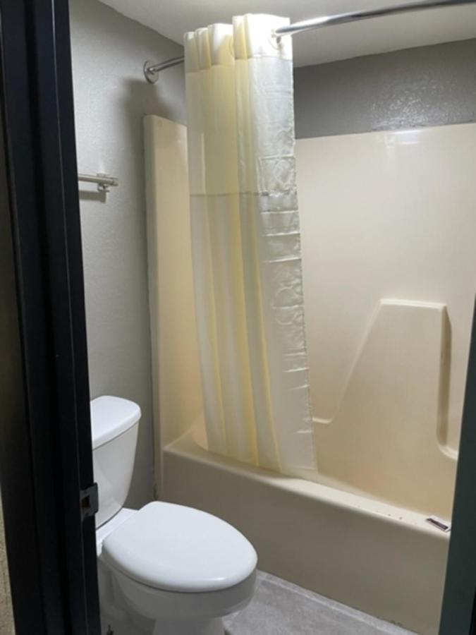 Guest Inn レイク・シティ エクステリア 写真